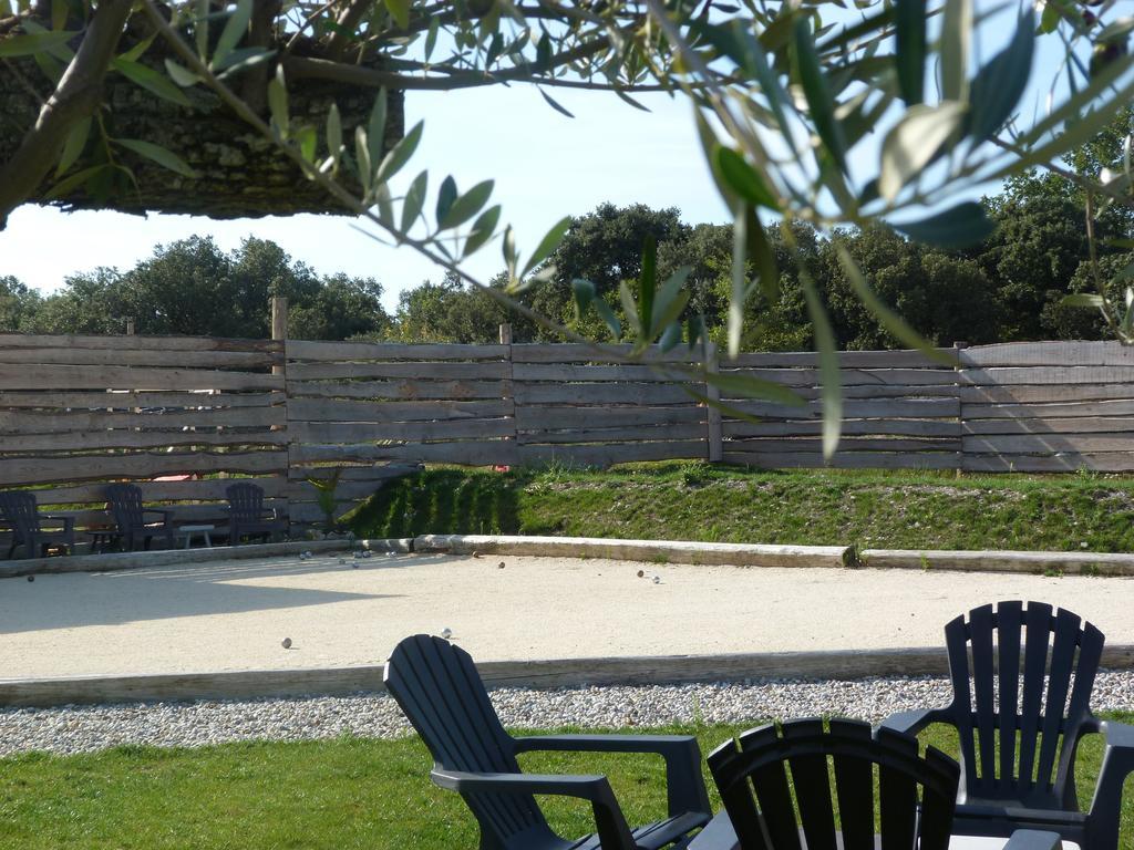 Lodges En Provence - Ecogites & Restaurant Insolites Richerenches Exterior foto